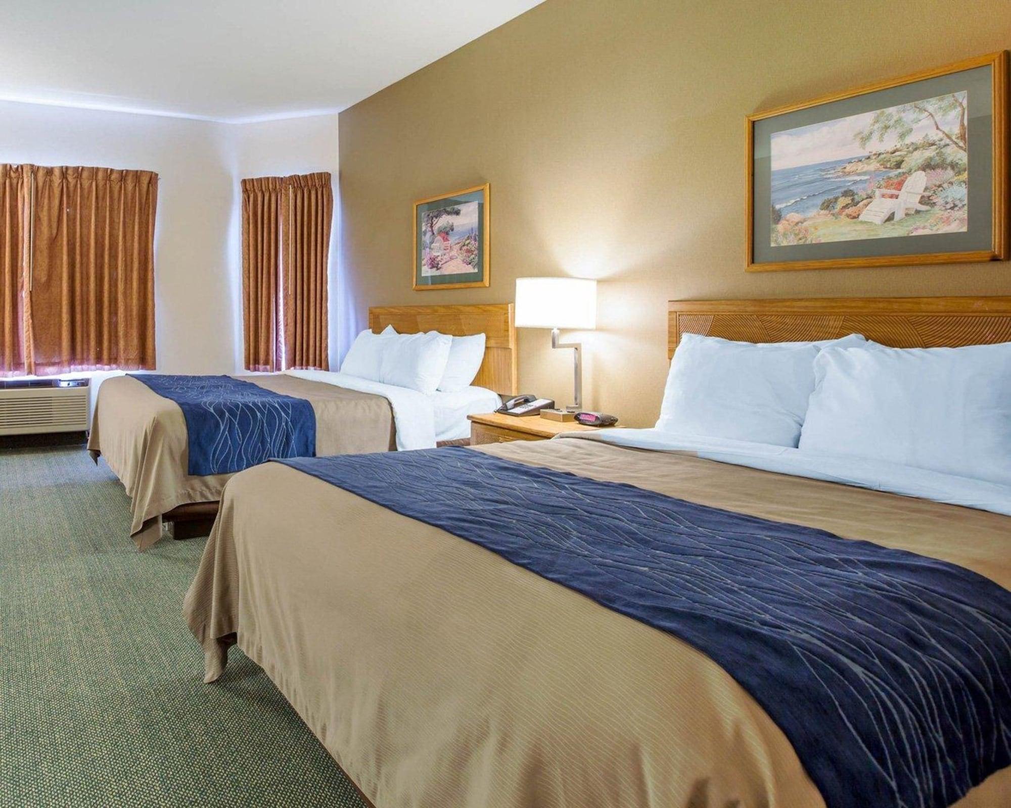 Comfort Inn Marina On The Monterey Bay Exterior photo