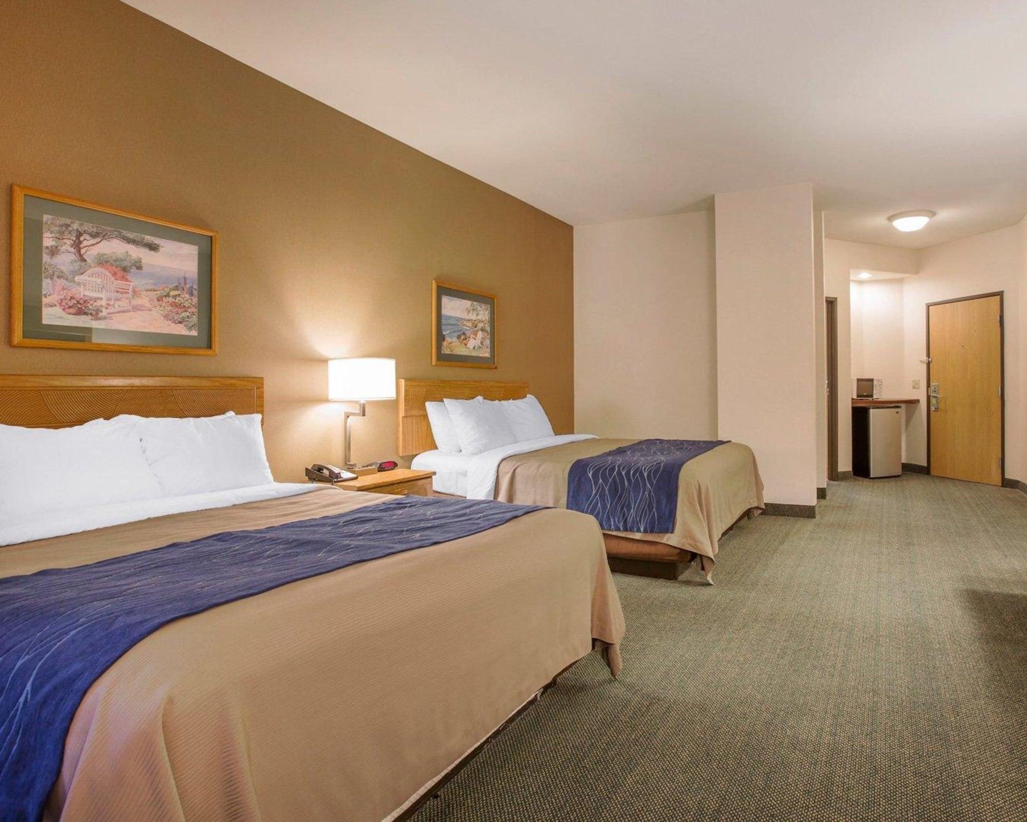 Comfort Inn Marina On The Monterey Bay Exterior photo