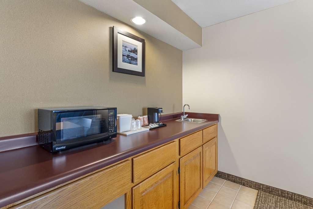 Comfort Inn Marina On The Monterey Bay Room photo